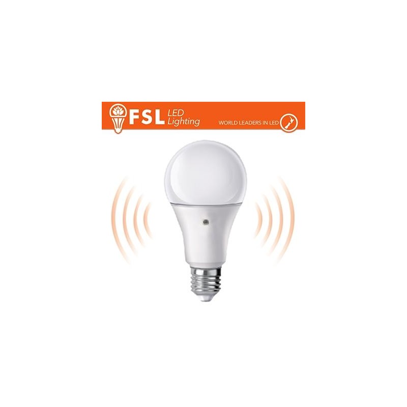 Lampada LED con Doppio Sensore Crepuscolare 9W 3000K